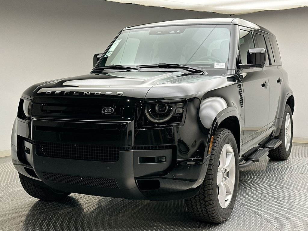 New 2026 Santorini Black Land Rover X-Dynamic SE image 1