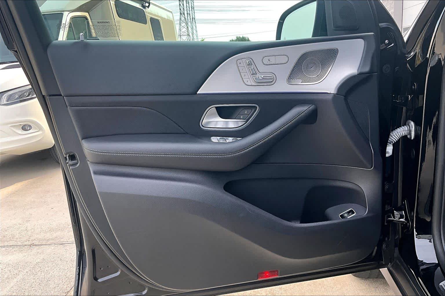 Used 2022 Black Mercedes-Benz GLE 350 image 19