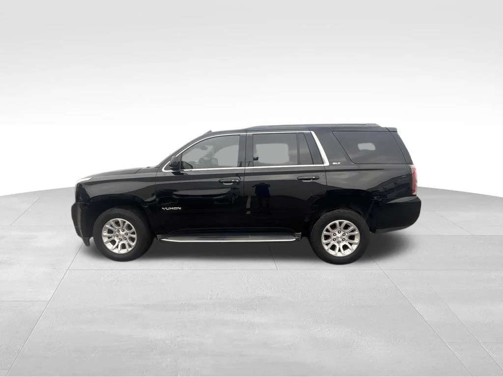 Used 2017 Black GMC SLT image 2