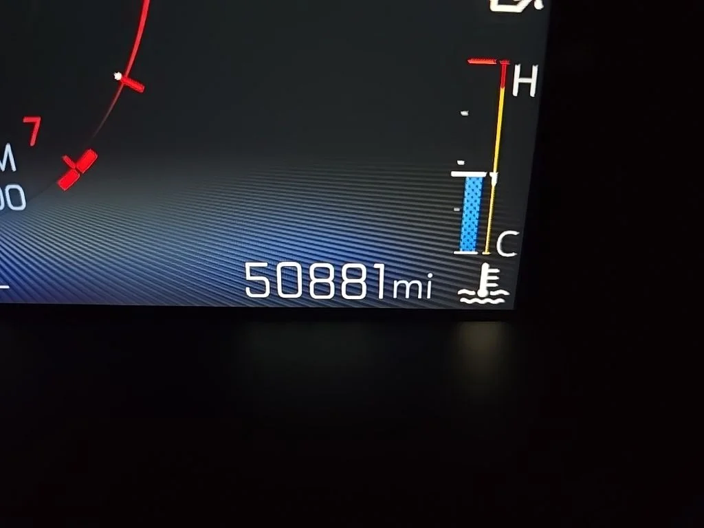 Used 2023 Black Chevrolet Z71 image 25