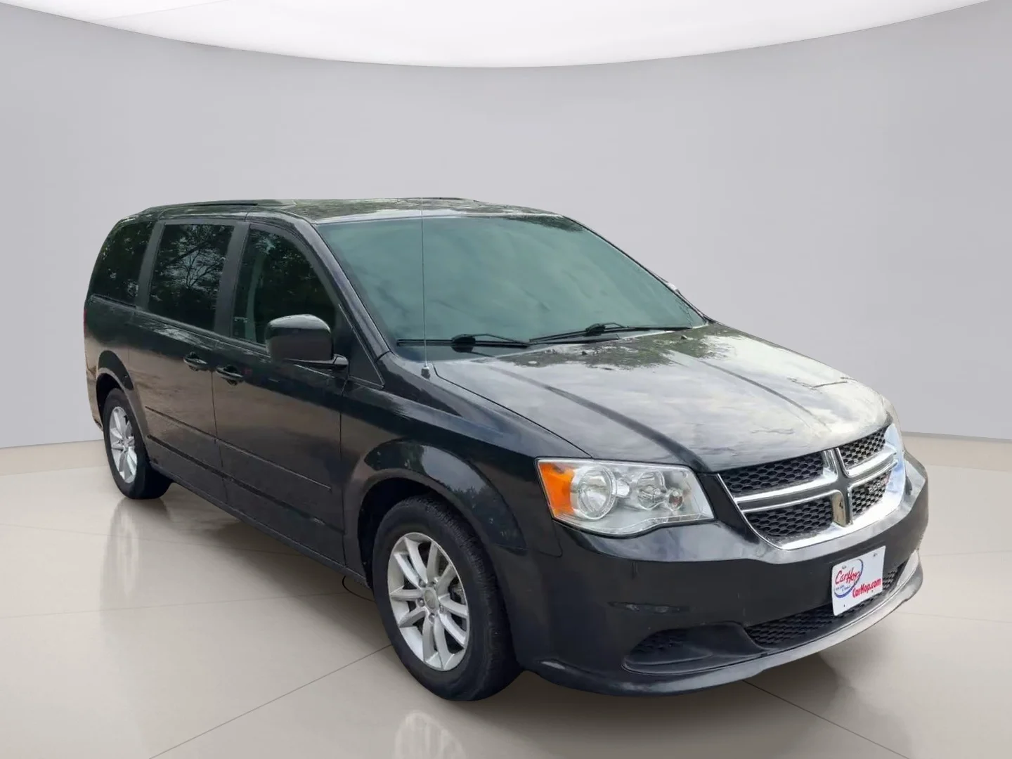 Used 2015 Black Dodge SXT image 7