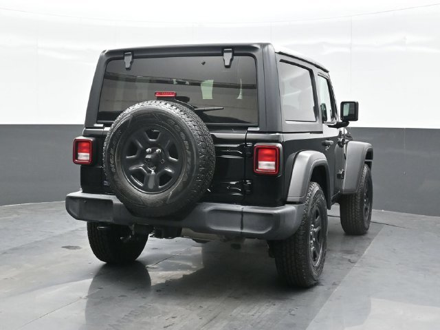 Used 2021 Black Jeep Sport image 7