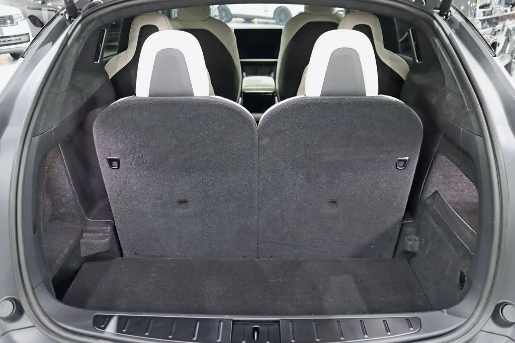 2022 Tesla Model X Base
