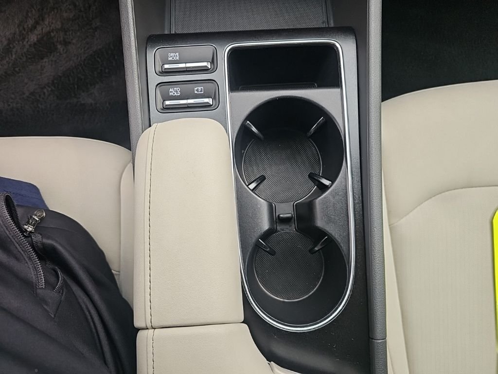 2025 Hyundai Sonata SEL - Photo 23