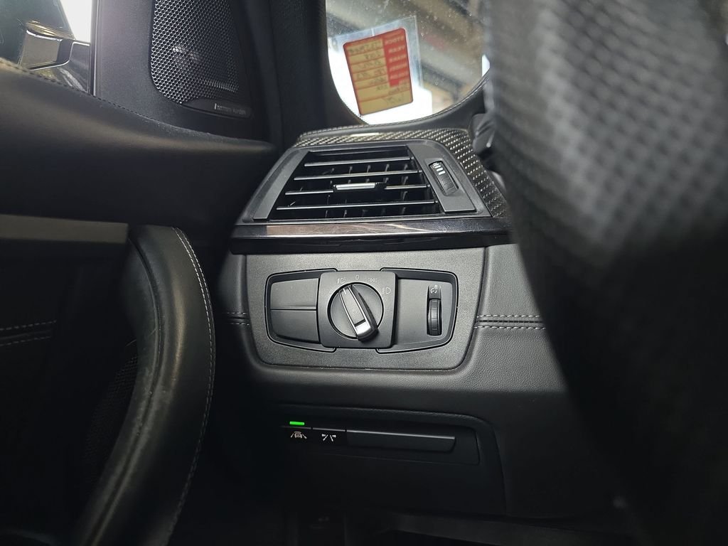 Used 2018 Yellow BMW Base image 28