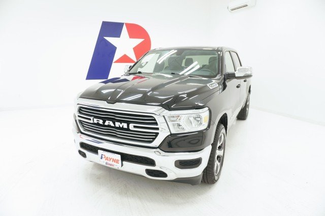 2024 RAM 1500 Laramie Crew Cab 5'7's photo