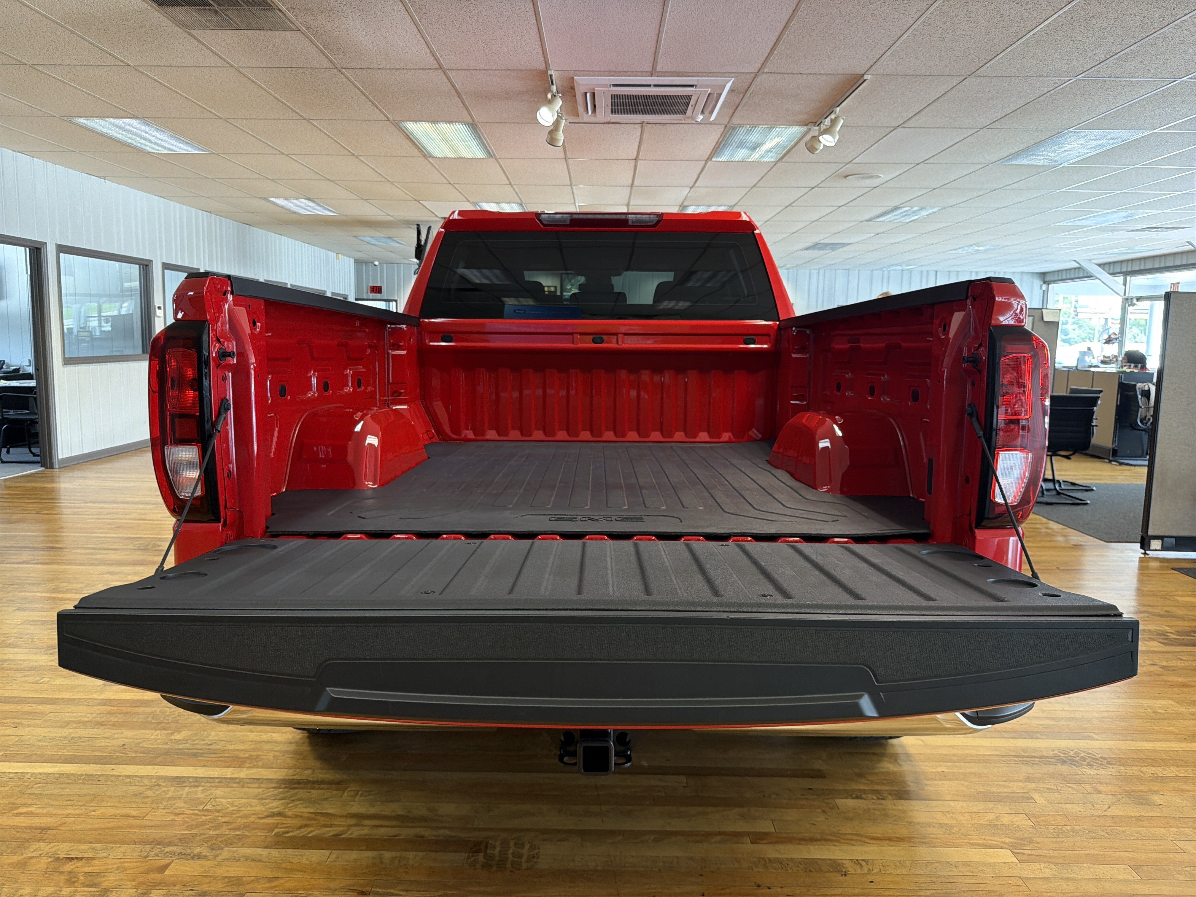 2026 GMC Sierra 1500 Pro - Photo 18