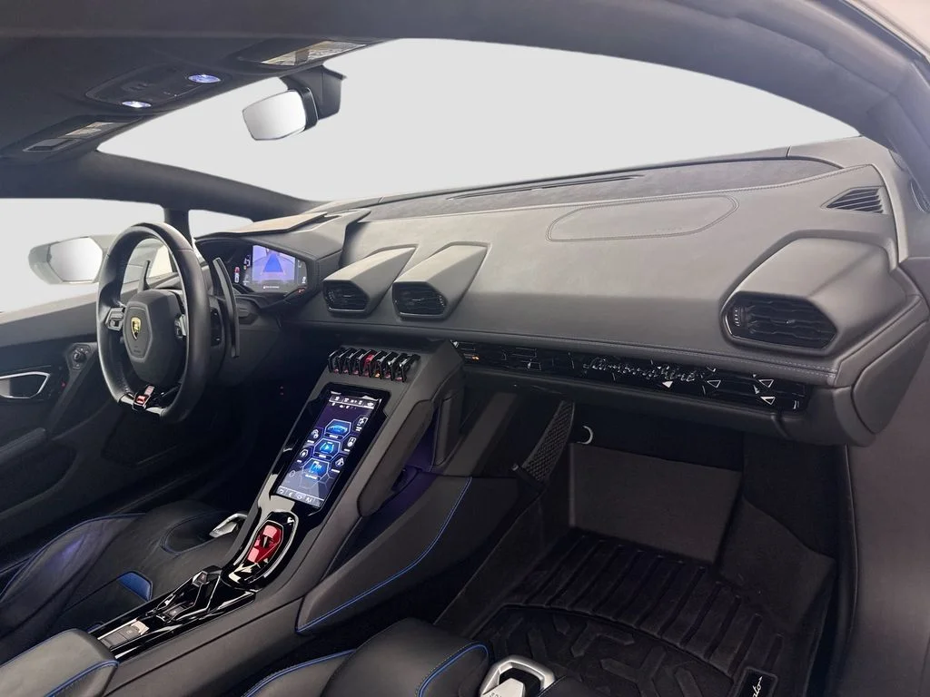 Used 2022 Grigio Hati Metallic Lamborghini Base image 33
