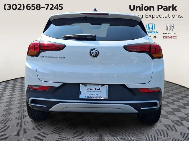 Used 2023 Summit White Buick Preferred image 5