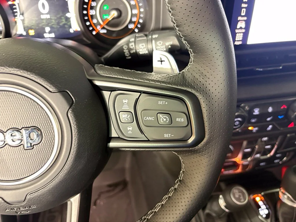 New 2027 White Jeep Willys 392 image 19