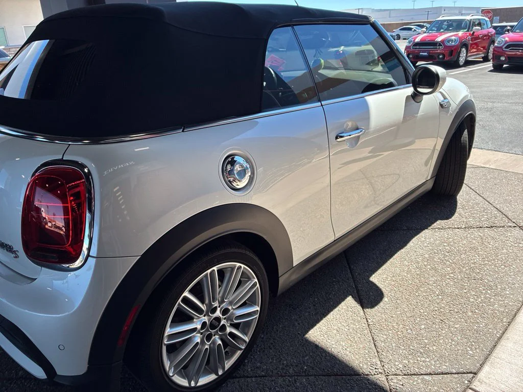 Used 2024 White MINI  image 7