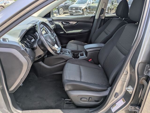 Used 2017 Gray Nissan SV image 11