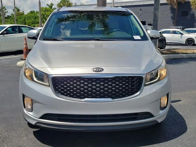 Used 2015 Kia Sedona EX with VIN KNDMC5C19F6052145 for sale in Doral, FL