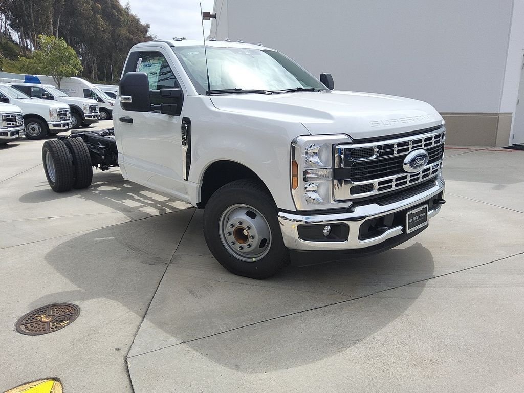 New 2026 White Ford XL image 4