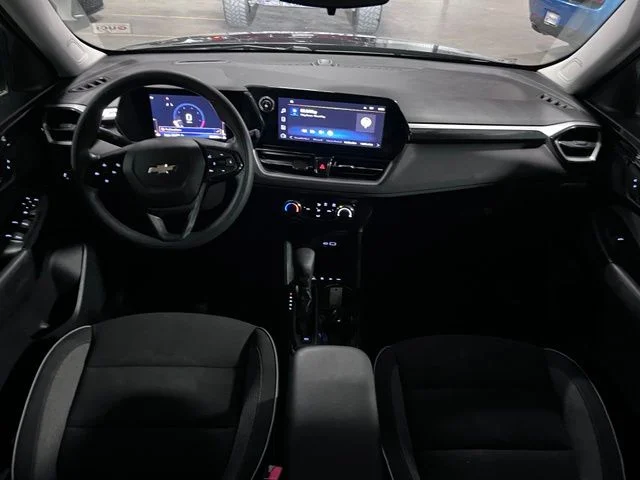 Used 2024 Black Chevrolet LT image 27