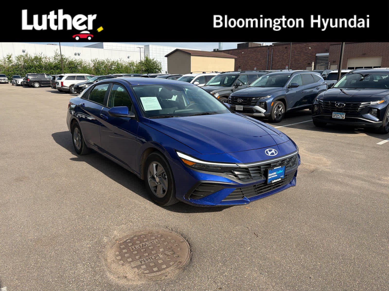 Certified Used 2025 Intense Blue Hyundai SE image 1