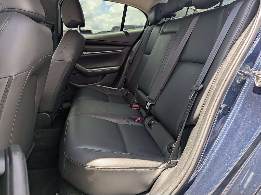 Used 2021 Deep Crystal Blue Mazda Select image 14