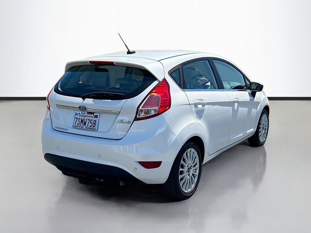Used 2016 White Platinum Clearcoat Metallic Ford Titanium image 5
