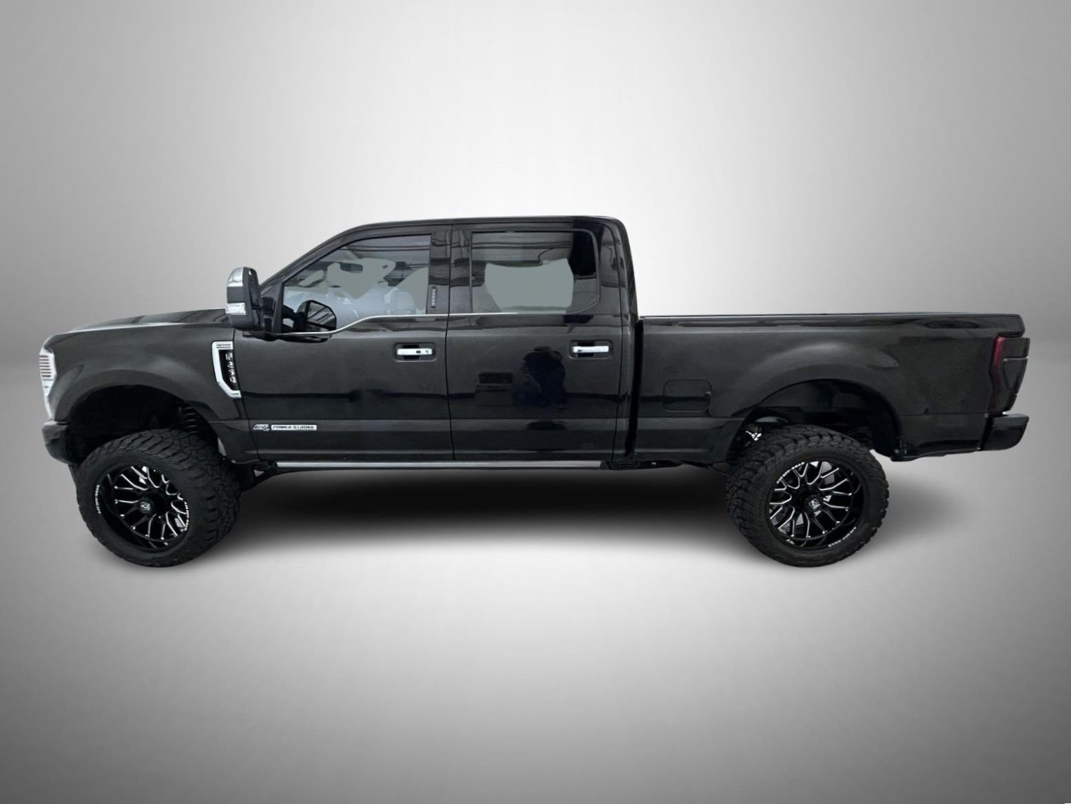 Used 2021 Agate Black Metallic Ford Platinum image 8