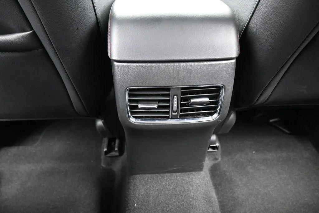 Used 2021 Polymetal Gray Mazda Carbon Edition image 37