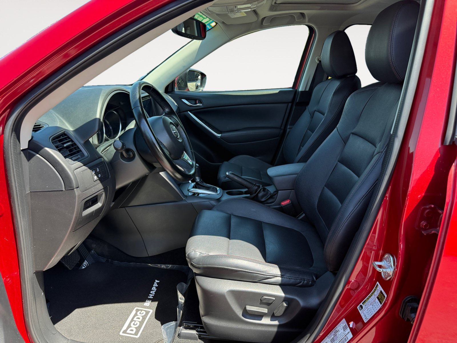Used 2015 Red Mazda Grand Touring image 10