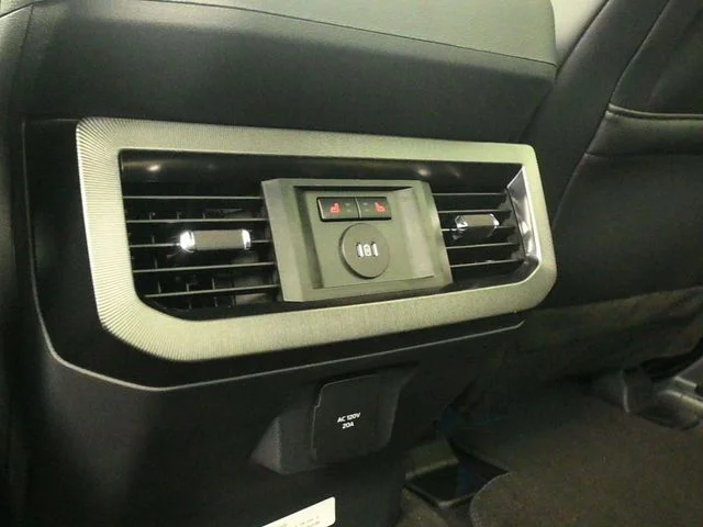New 2026 White Ford Platinum image 12