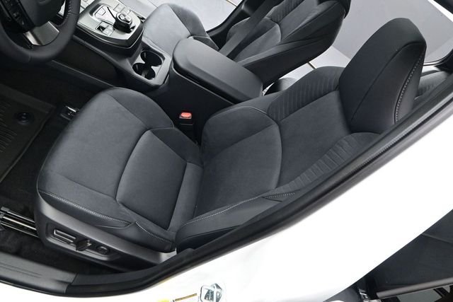 New 2026 Wind Chill Pearl/Black Toyota XSE image 10