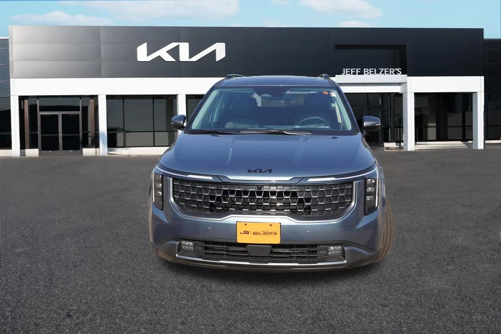 2027 Kia Carnival SX - Photo 8