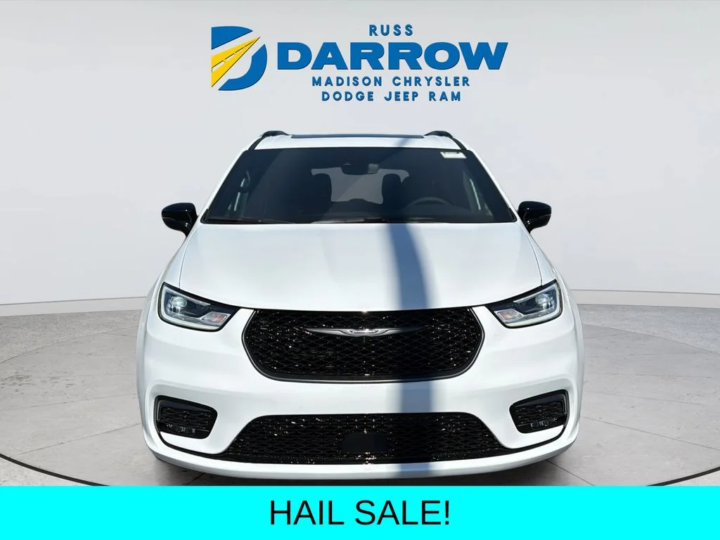 New 2026 White Chrysler Limited image 8