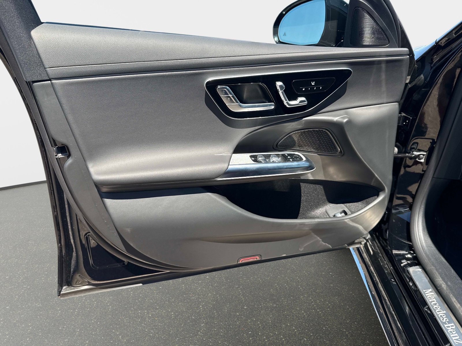 New 2026 Black Mercedes-Benz E 350 RWD Sedan image 16