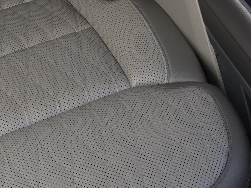New 2026 Star White Metallic Tri-Coat Ford Platinum® image 48