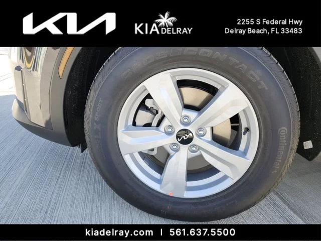 New 2026 Gray Kia LX image 28