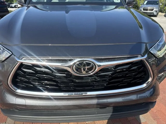 Used 2023 Gray Toyota Limited image 22