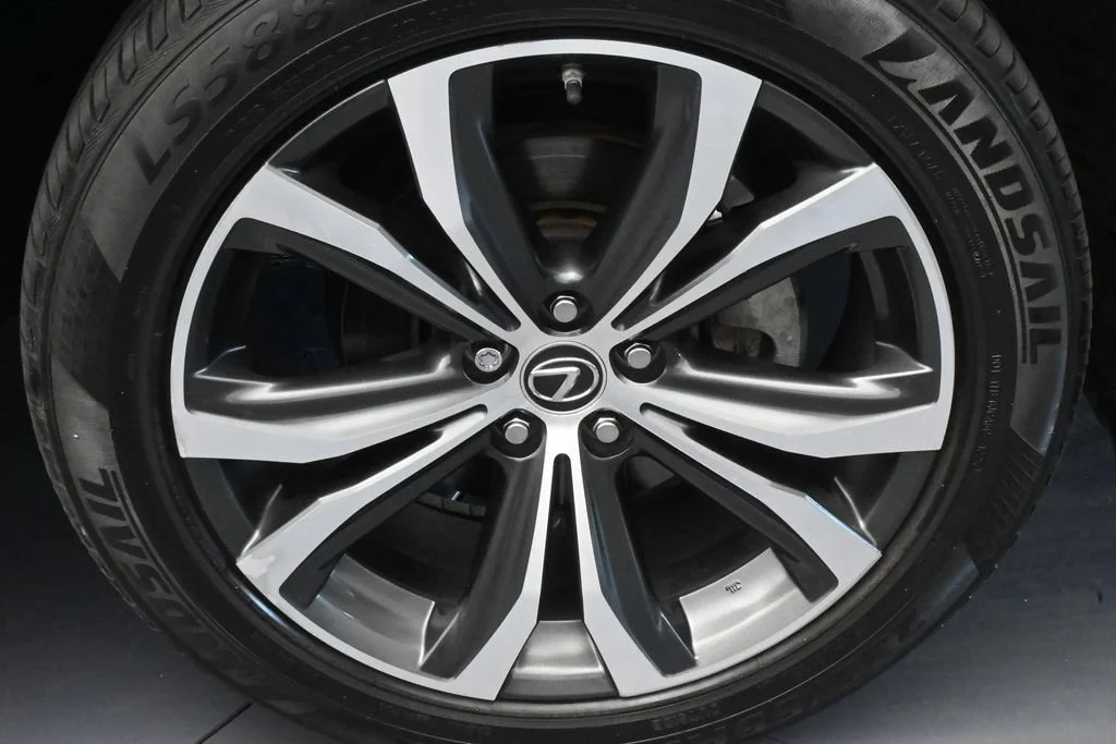 Used 2020 Green Pearl Lexus 350 image 47