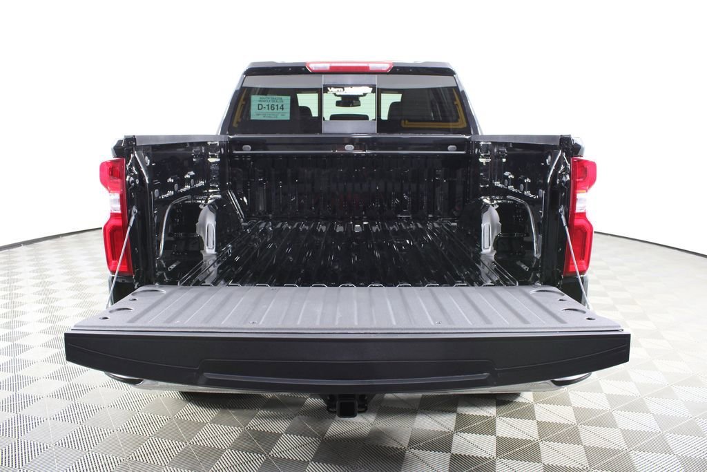 2026 Chevrolet Silverado 1500 LTZ - Photo 7