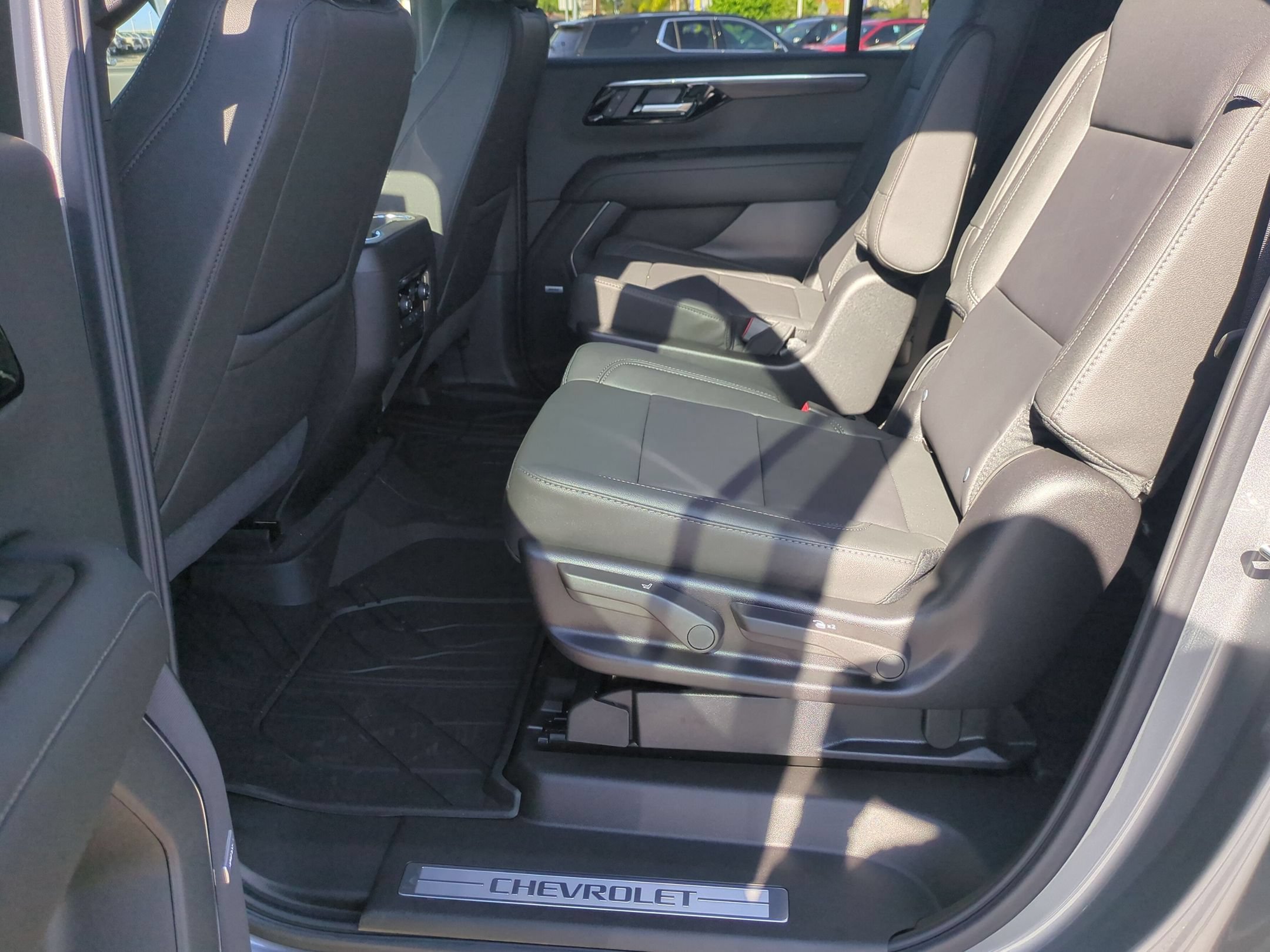 New 2026 Sterling Gray Metallic Chevrolet LT image 27