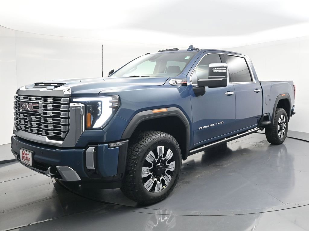 2026 GMC Sierra 4WD Crew Cab Standard Box Denali's photo
