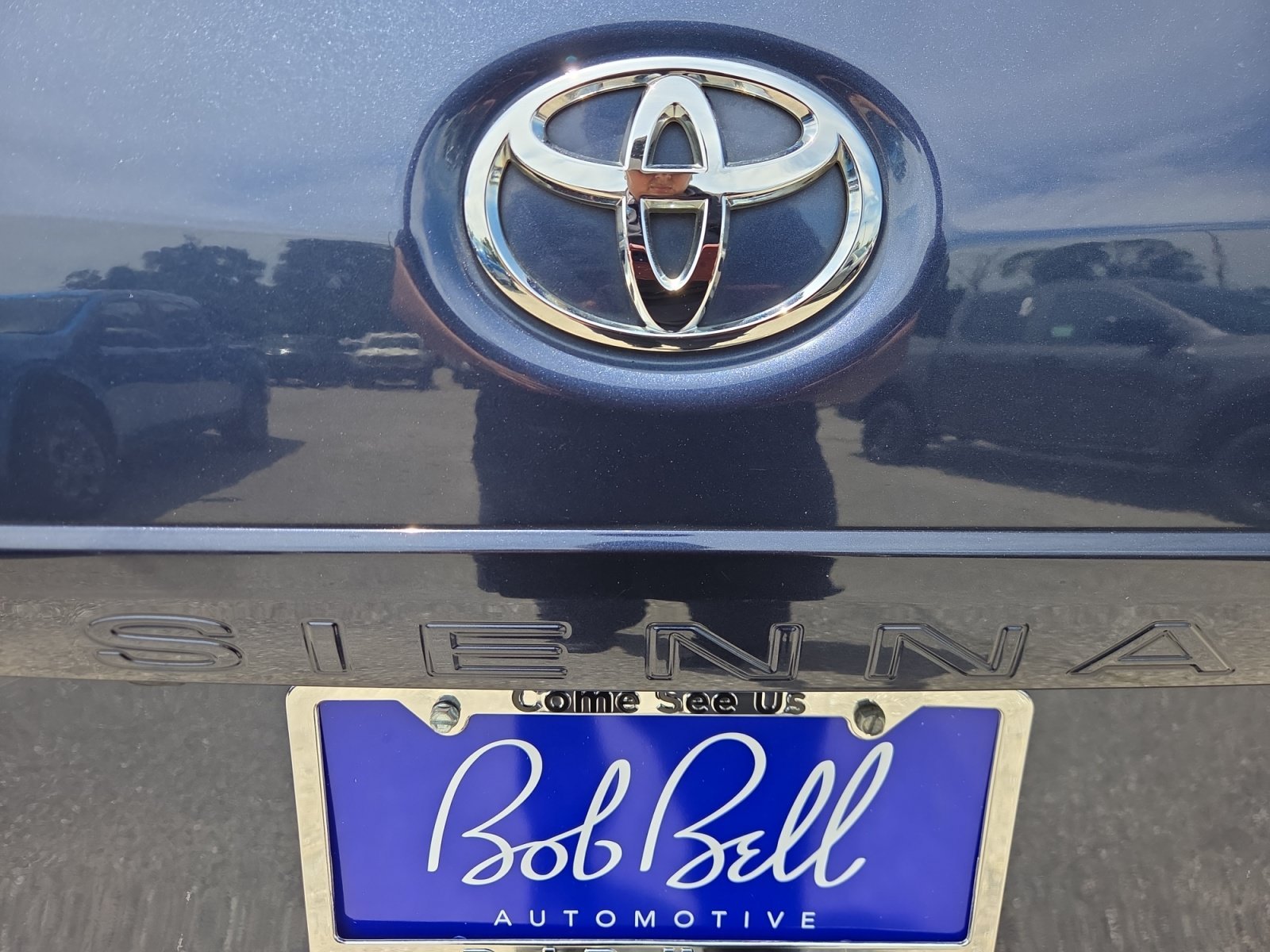 2018 Toyota Sienna XLE - Photo 16
