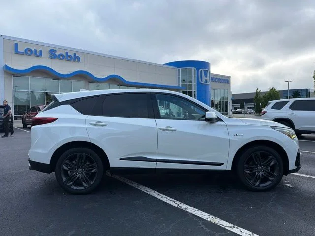 Used 2019 White Diamond Pearl Acura A-Spec Package image 5
