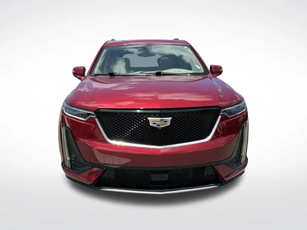 Used 2020 Red Cadillac Sport image 19