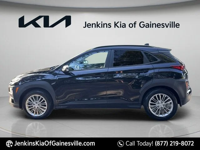 Used 2021 Black Hyundai SEL image 5