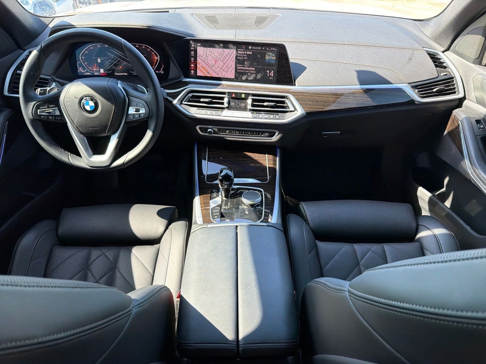 Certified Used 2023 Mineral White Metallic BMW xDrive40i image 5