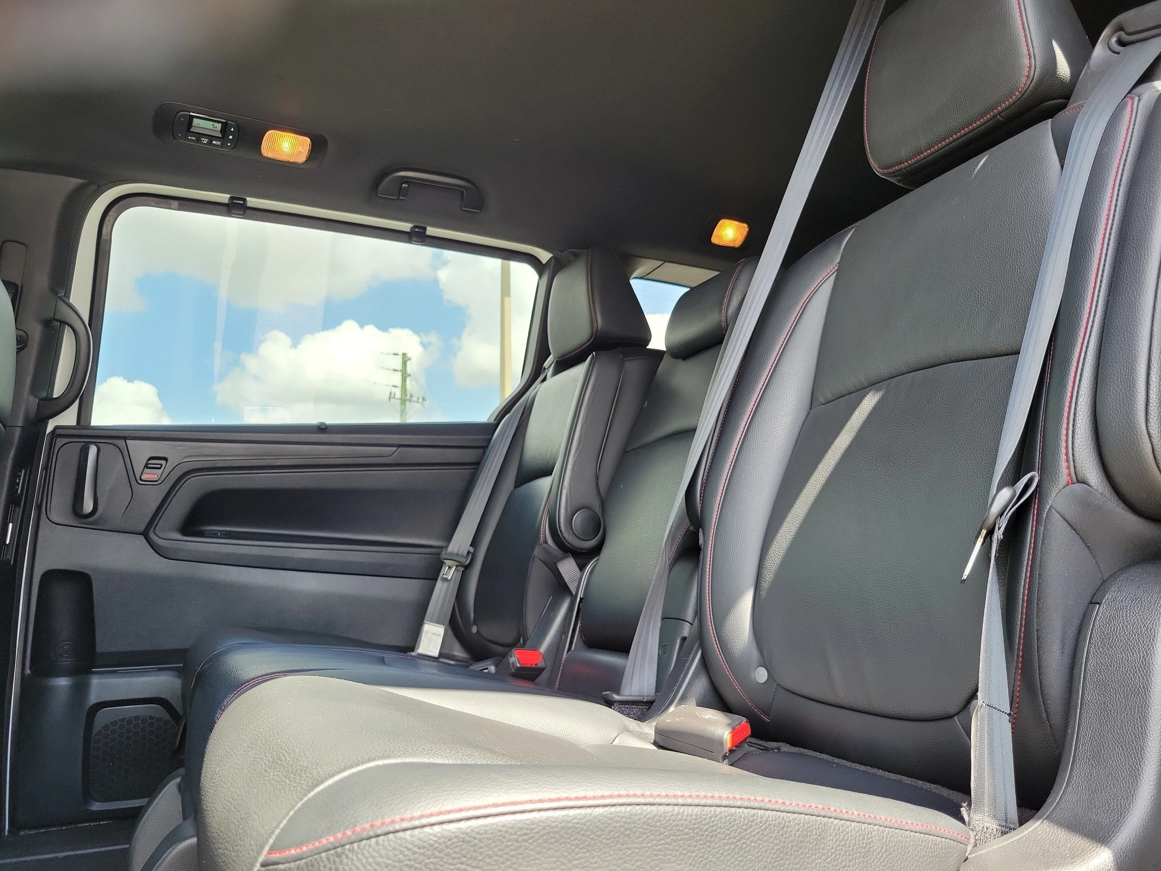 2023 Honda Odyssey SPORT - Photo 12