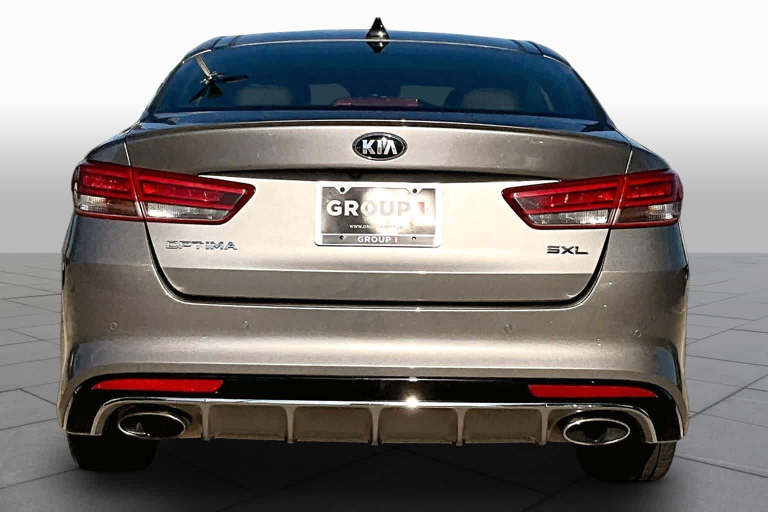 Pre-Owned 2018 Kia Optima SX