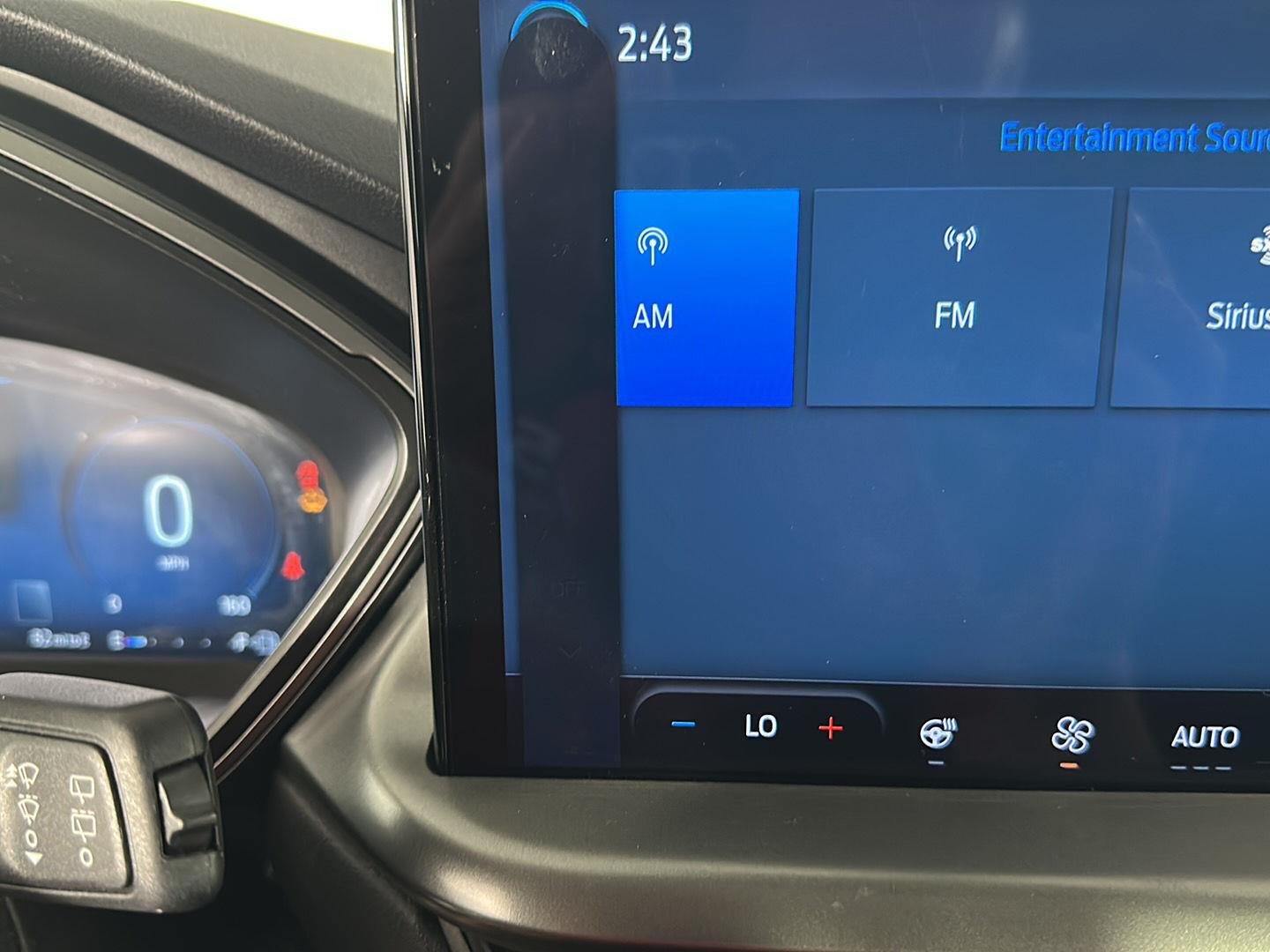 Used 2023 Agate Black Metallic Ford Active image 34