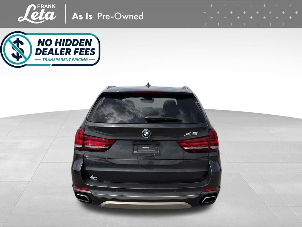 Used 2018 Dark Graphite Metallic BMW  image 5