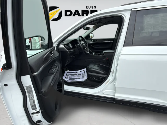 Used 2021 White Jeep Limited image 39
