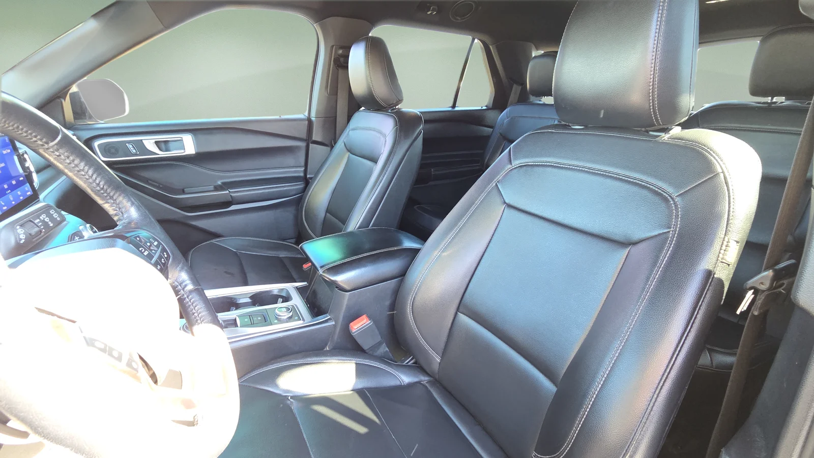 Used 2020 Gray Ford XLT image 24