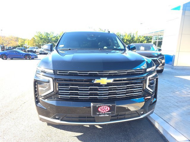 Used 2025 Black Chevrolet High Country image 8