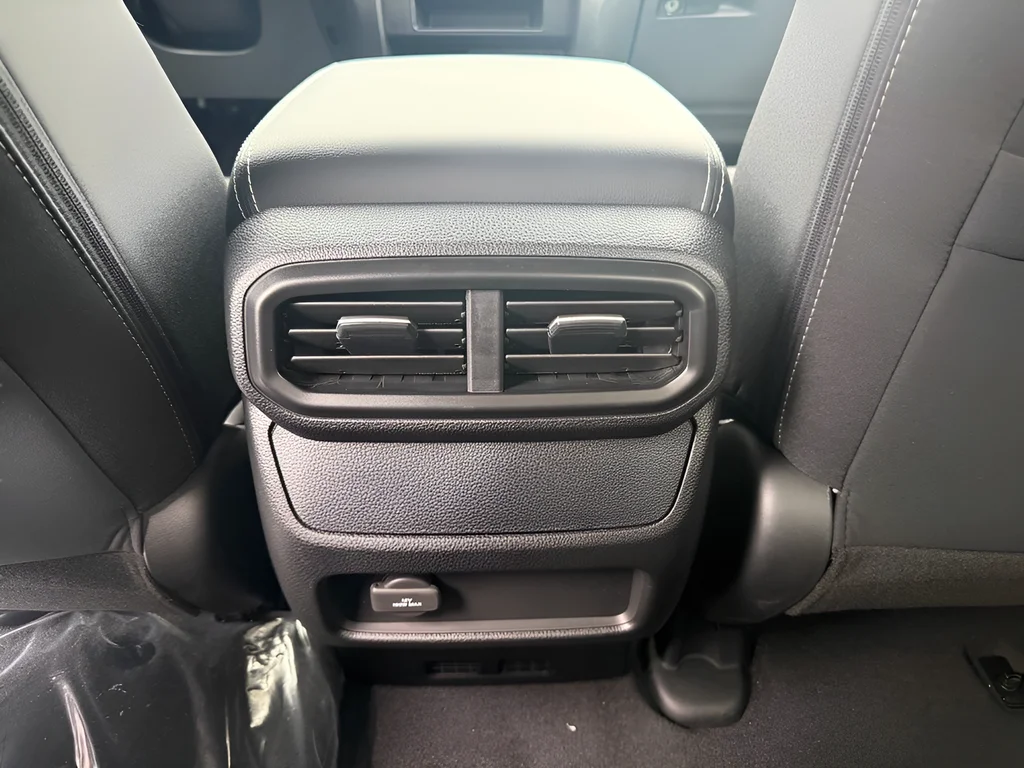 2026 Honda Ridgeline Sport - Photo 13